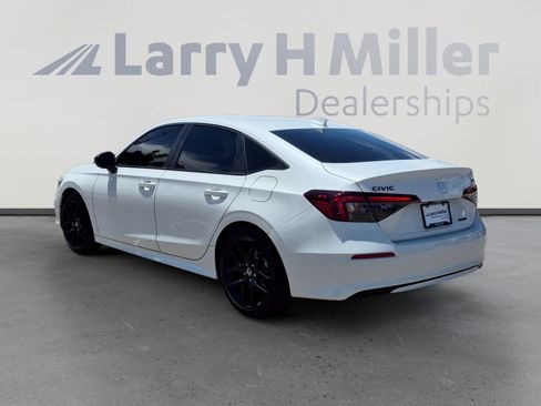Used 2026 Honda Civic Sport Touring image 3