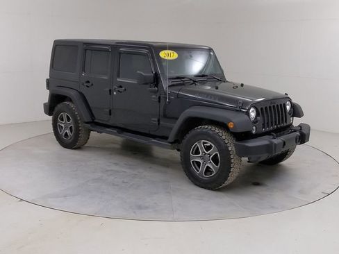 Used 2017 Jeep Wrangler Unlimited Sport image 10