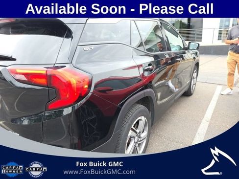 Used 2020 GMC Terrain SLT w/ Preferred Package AWD/4WD image 4