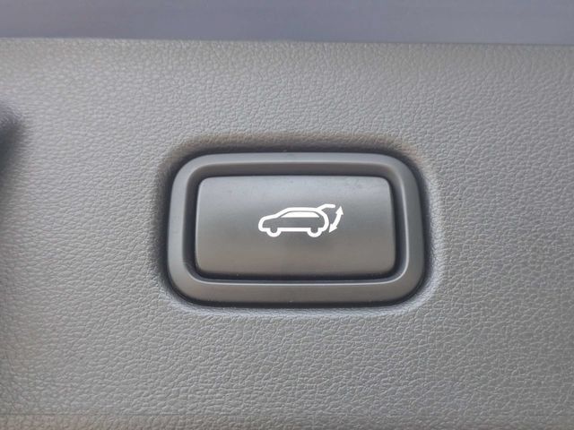 Used 2025 Hyundai Tucson SEL FWD image 13