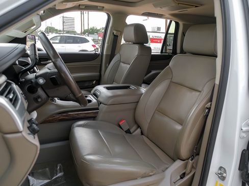 Used 2018 GMC Yukon SLT w/ Open Road Package image 29