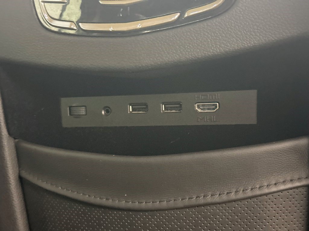 Used 2020 Cadillac Escalade Platinum AWD/4WD image 40