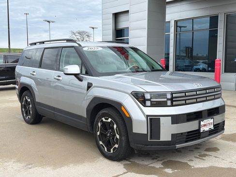 Used 2026 Hyundai Santa Fe SEL image 2