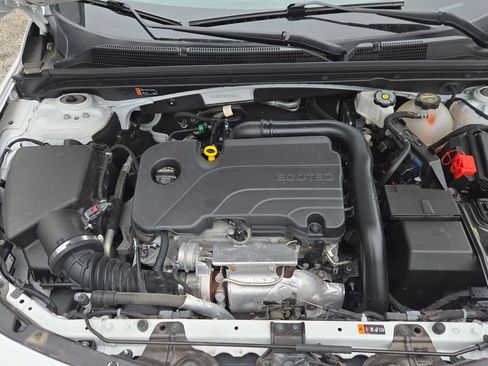 Used 2024 Chevrolet Malibu LT FWD image 29
