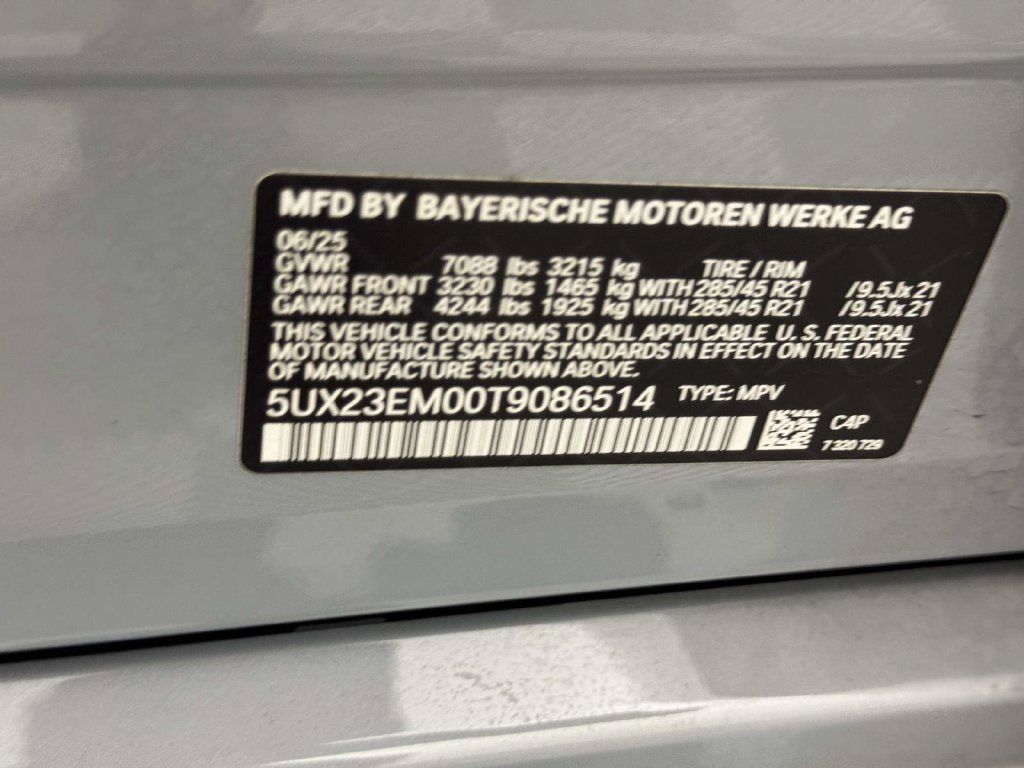 Used 2026 BMW X7 xDrive40i AWD/4WD image 16