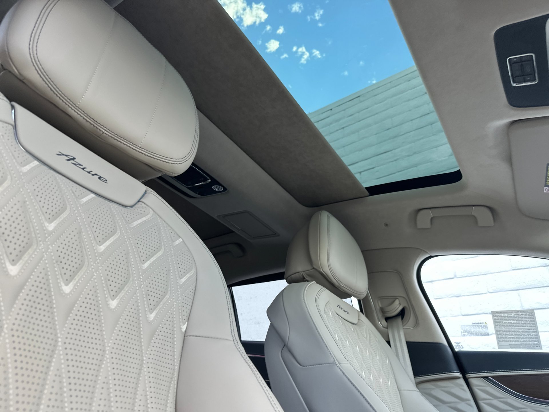 Used 2026 Bentley Flying Spur V8 AWD/4WD image 19