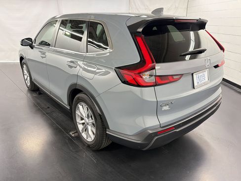 Certified 2023 Honda CR-V EX-L image 3