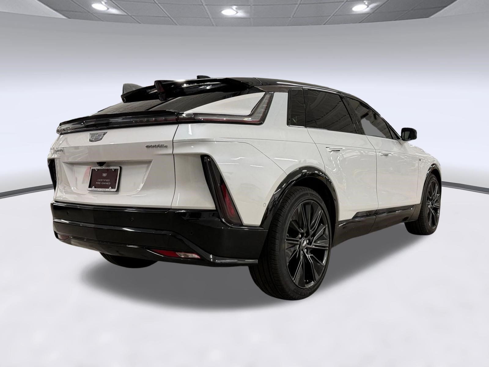 Certified 2024 Cadillac Lyriq Sport AWD/4WD image 9