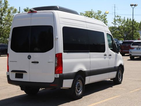 Used 2024 Mercedes-Benz Sprinter 2500 image 13
