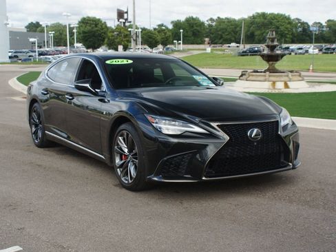 Used 2021 Lexus LS 500 F Sport w/ Dynamic Handling Package RWD image 2