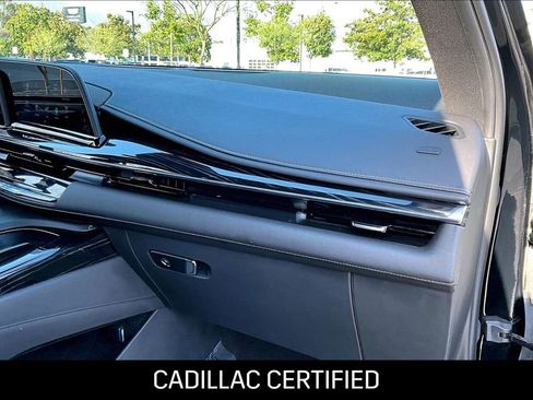 Certified 2023 Cadillac Escalade Sport w/ LPO, ONYX Package AWD/4WD image 17