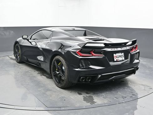 Used 2020 Chevrolet Corvette Stingray Preferred Conv w/ 2LT Preferred Equipment Group RWD image 11