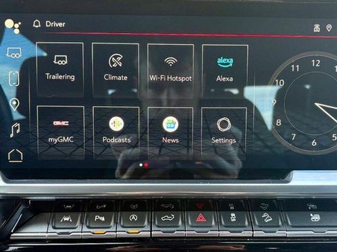 Used 2024 GMC Sierra 1500 SLT w/ SLT Premium Plus Package image 26