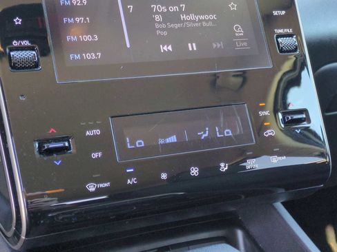 Used 2024 Hyundai Tucson SEL image 17