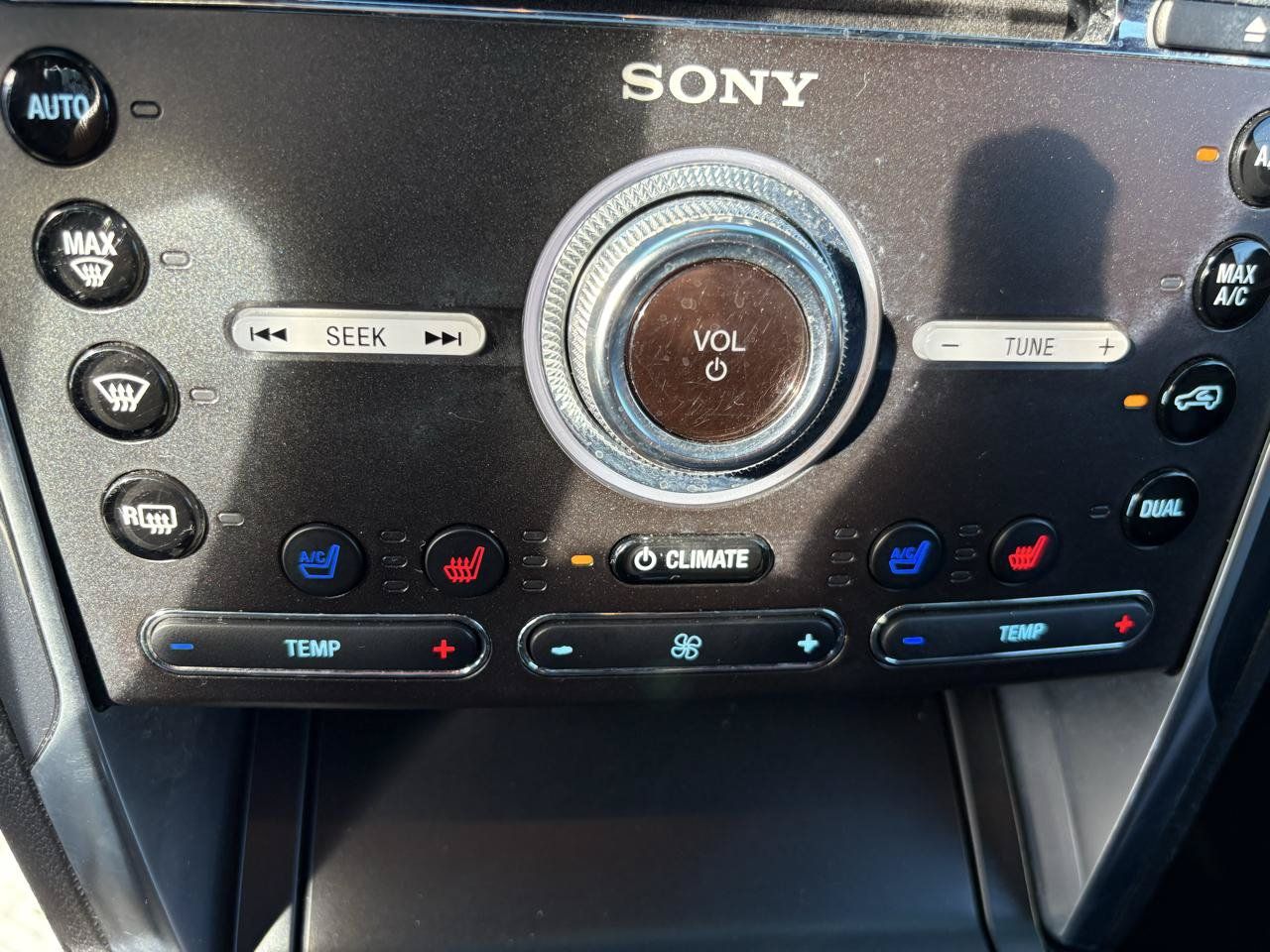 Used 2016 Ford Explorer Sport w/ Equipment Group 401A AWD/4WD image 28