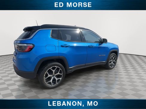Used 2025 Jeep Compass Limited AWD/4WD image 8