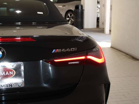 Certified 2024 BMW M440i Convertible w/ Premium Package image 10