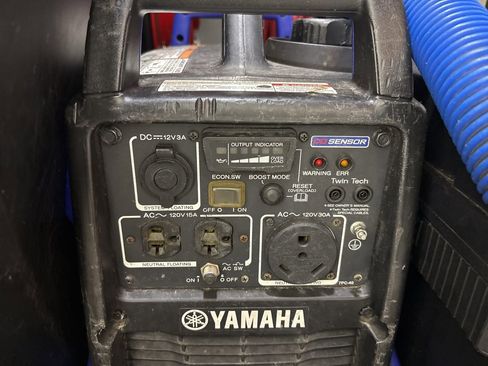 Used 2020 Ford Transit 250 Low Roof image 22