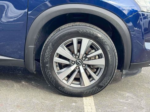 Used 2023 Nissan Pathfinder SL image 6