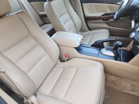 Used 2011 Honda Accord EX-L image 10