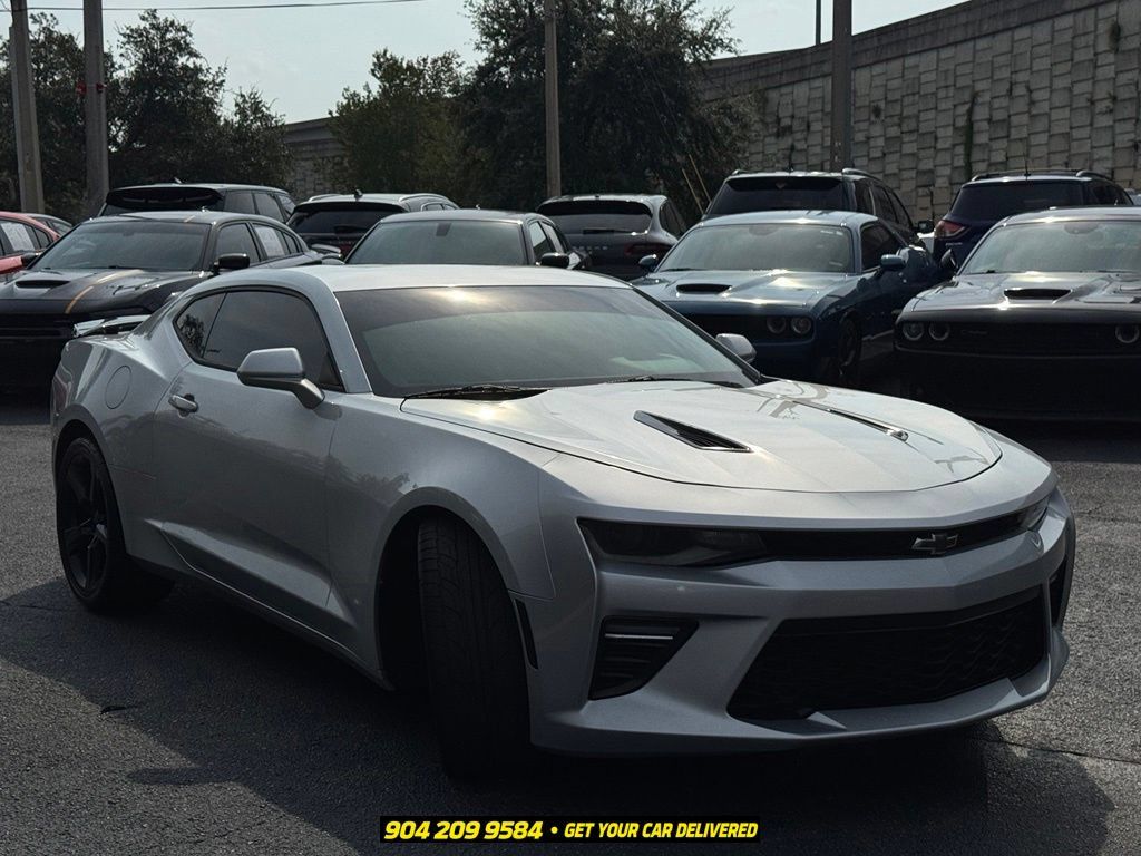 Used 2018 Chevrolet Camaro SS RWD image 11