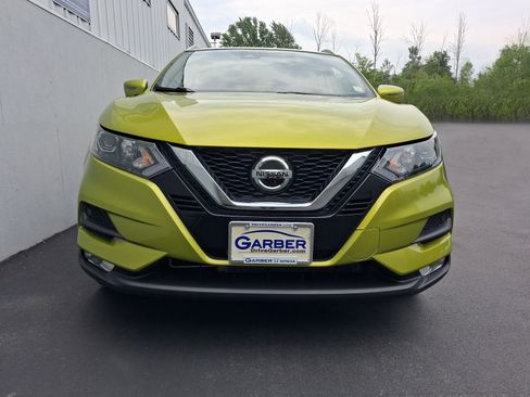 Used 2020 Nissan Rogue Sport SV w/ Technology Package AWD/4WD image 6