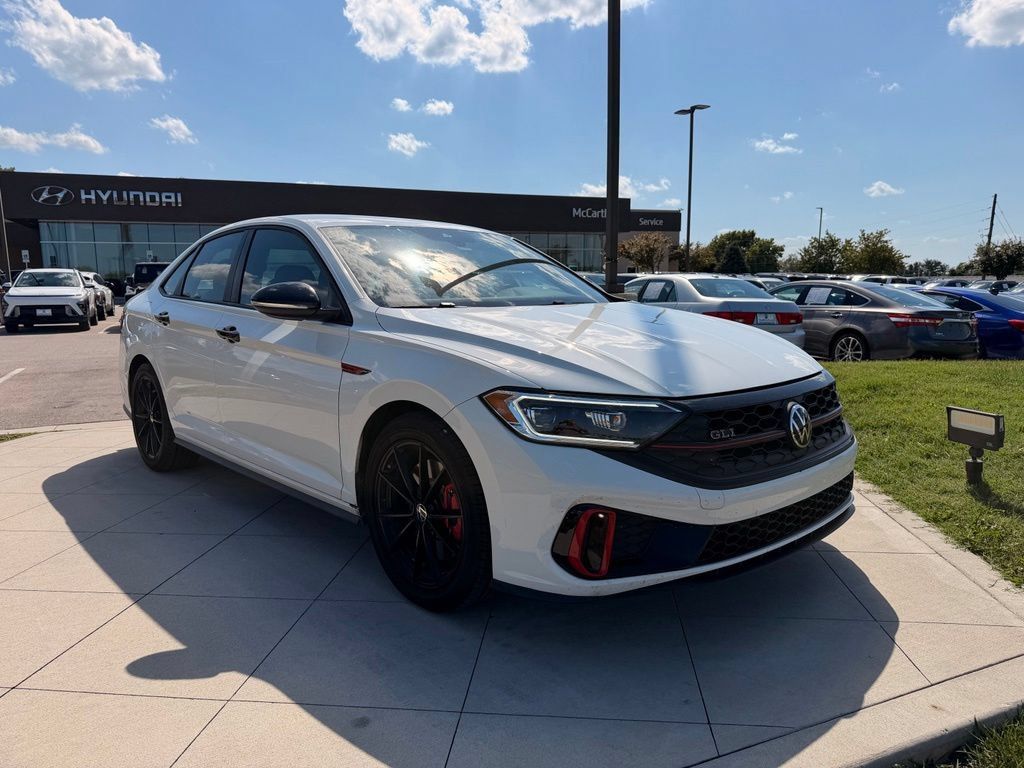 Used 2024 Volkswagen Jetta GLI 40th Anniversary Edition FWD image 11