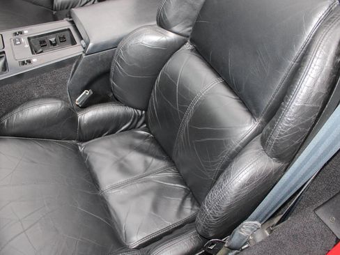 Used 1989 Chevrolet Corvette Convertible image 25