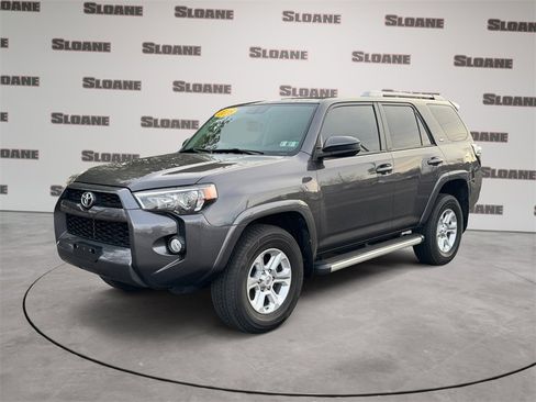 Used 2018 Toyota 4Runner SR5 image 1