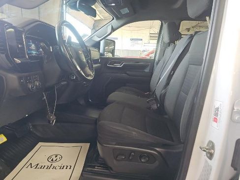 Used 2024 Chevrolet Silverado 2500 LT w/ Convenience Package AWD/4WD image 15