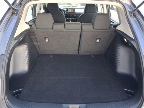 Used 2023 Honda HR-V LX image 24