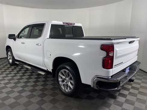 Used 2021 Chevrolet Silverado 1500 LTZ w/ LTZ Premium Package image 11