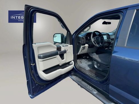 Used 2018 Ford F150 XL w/ Equipment Group 101A Mid AWD/4WD image 9
