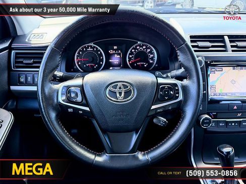 Used 2015 Toyota Camry XSE w/ Advanced Technology Package image 19