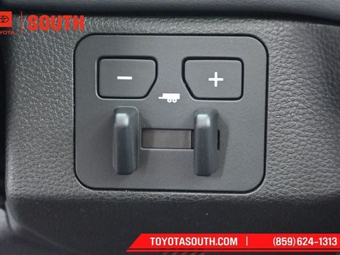 New 2026 Toyota Tundra Platinum AWD/4WD image 29