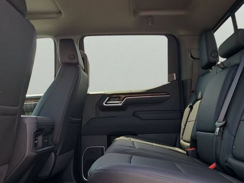 New 2026 Chevrolet Silverado 1500 RST AWD/4WD image 10