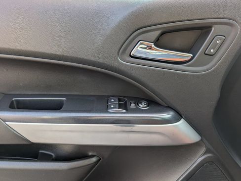 Used 2022 Chevrolet Colorado LT w/ Fleet Safety Package AWD/4WD image 9