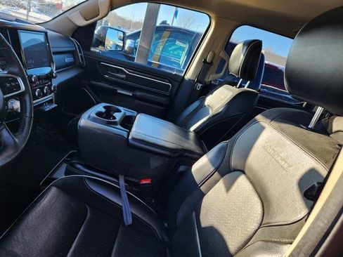 Used 2019 RAM 1500 Laramie image 10