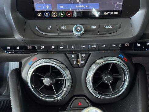 Used 2019 Chevrolet Camaro SS RWD image 25