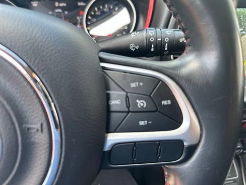 Used 2018 Jeep Compass Trailhawk AWD/4WD image 16