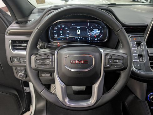 Used 2024 GMC Yukon SLE w/ Max Trailering Package image 16