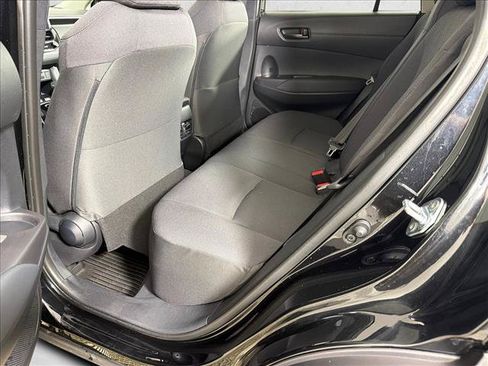 Used 2024 Toyota Corolla Cross LE AWD/4WD image 20