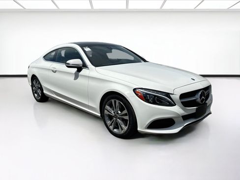 Used 2018 Mercedes-Benz C 300 Coupe image 3