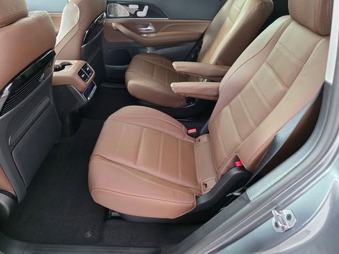 New 2026 Mercedes-Benz GLS 450 4MATIC image 11