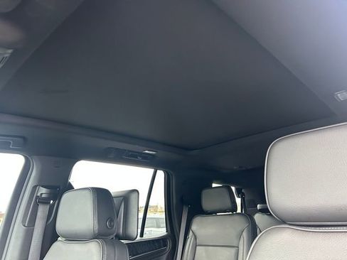 Used 2024 GMC Yukon Denali w/ Denali Reserve Package AWD/4WD image 28