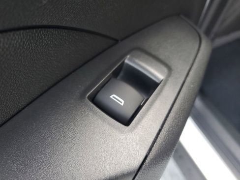 New 2026 Chevrolet Trax RS image 16