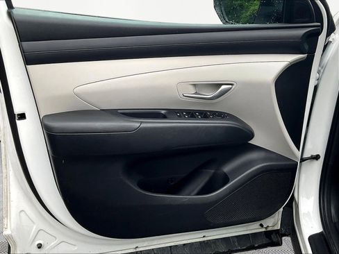 Used 2025 Hyundai Tucson SEL FWD image 20