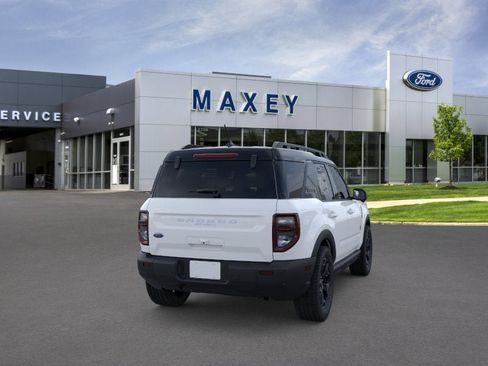 New 2025 Ford Bronco Sport Outer Banks w/ Outer Banks Tech Package+ AWD/4WD image 8