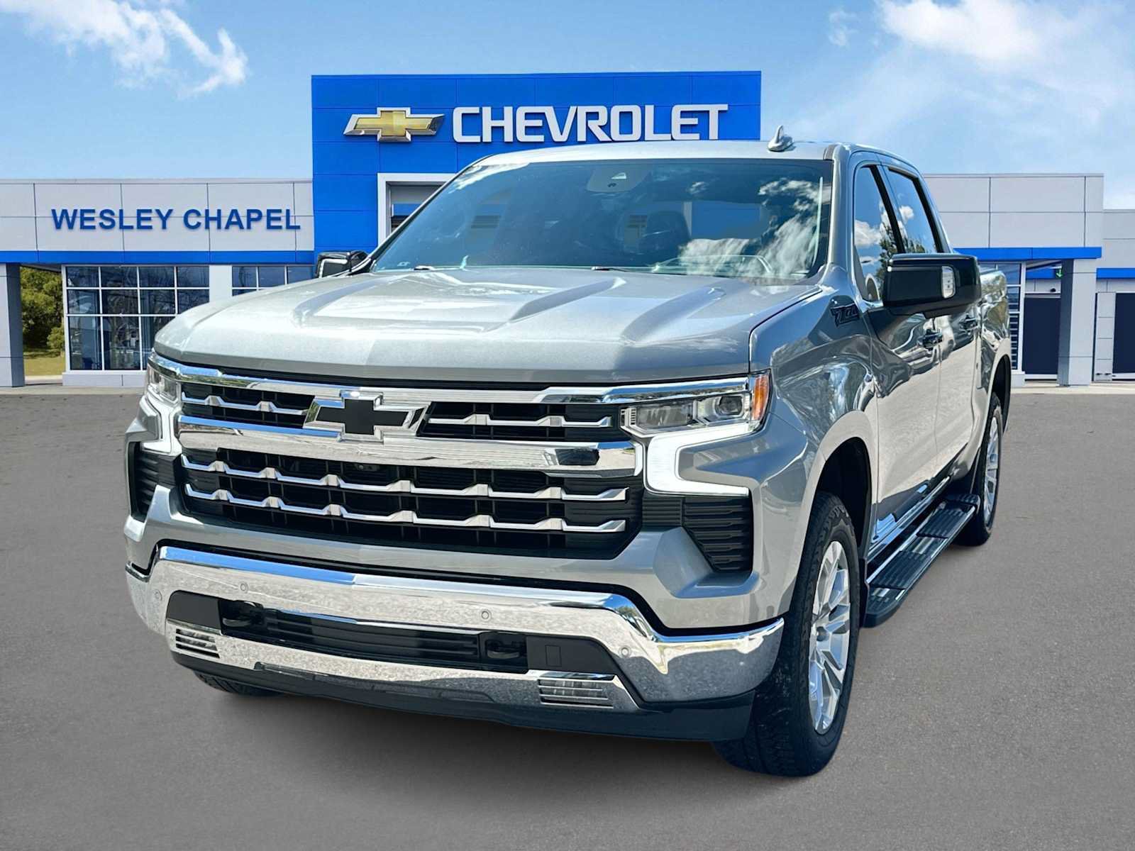 Certified 2024 Chevrolet Silverado 1500 LTZ AWD/4WD image 1