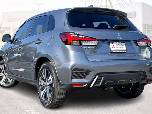 Used 2025 Mitsubishi Outlander Sport ES image 32